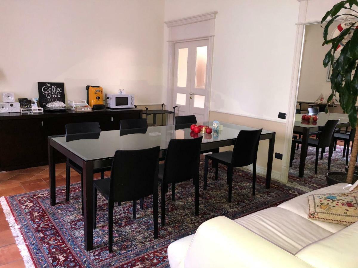 Bianca Suite B&B Salerno Ngoại thất bức ảnh