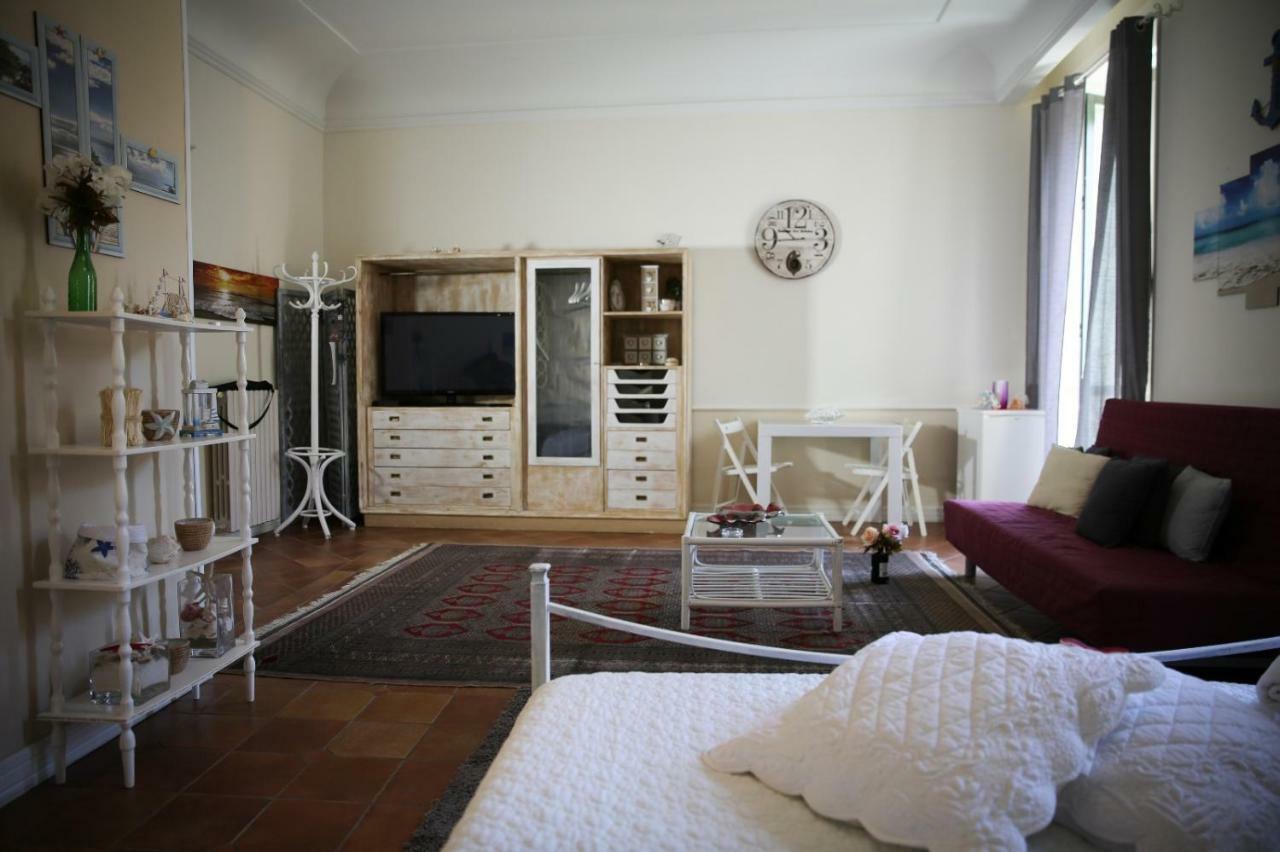 Bianca Suite B&B Salerno Ngoại thất bức ảnh