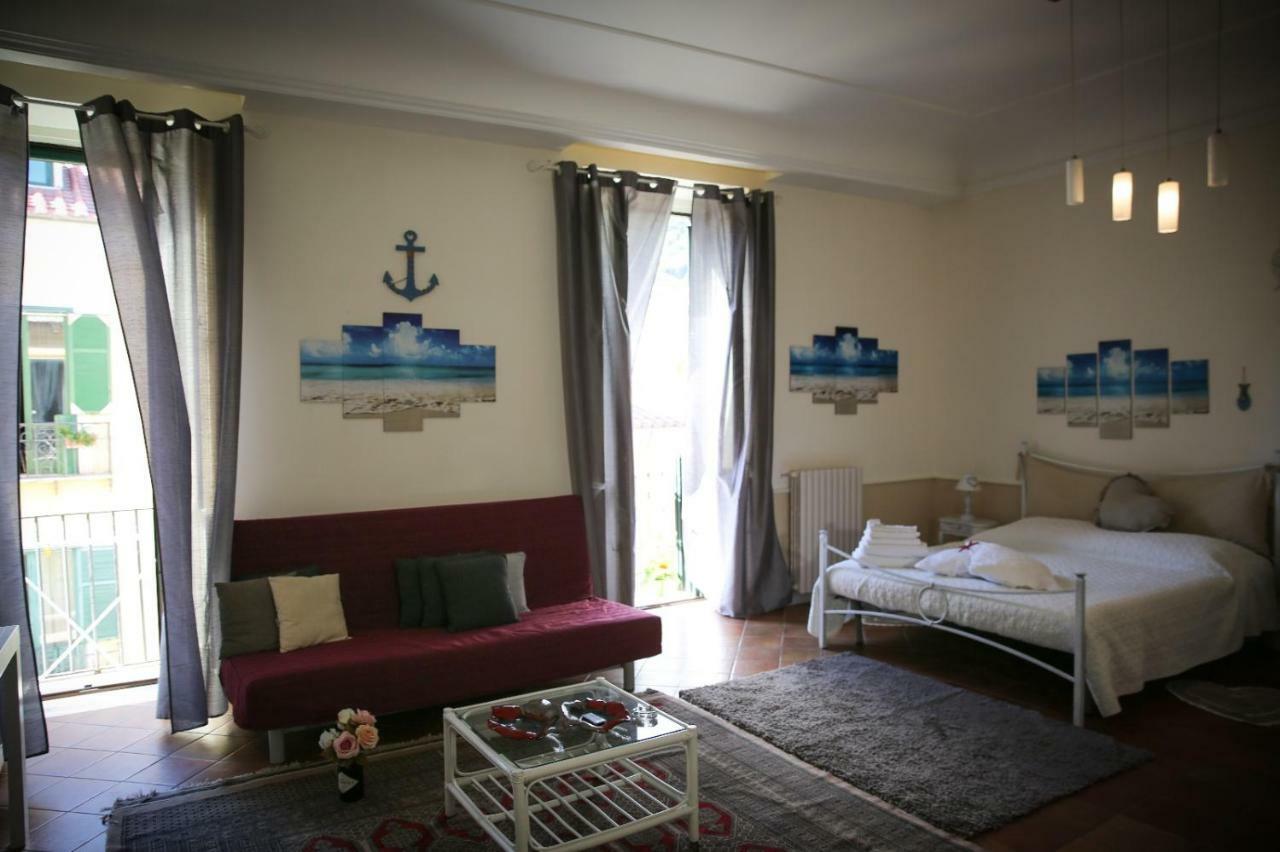 Bianca Suite B&B Salerno Ngoại thất bức ảnh